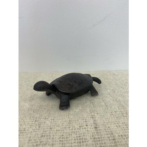 image of Cast Iron turtle 