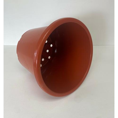 image of 18L Plastic Pot - Terracotta 